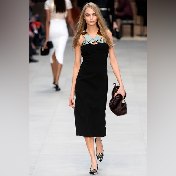 Burberry Geometric Metal Strap Dress - Picture 1 of 13